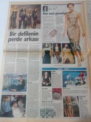 Milliyet Vitrin Gazetesi - 10 Ekim 1998 - Sayı 98 - Bir Defilenin Perde Arkası - Oyuncu Ve Sunucu İclal Aydın - İyi Şarap İştah Açıyor - Manken Selin Toktay- Meltem Cumbul - Ünlü Top Model Carlo Buruni