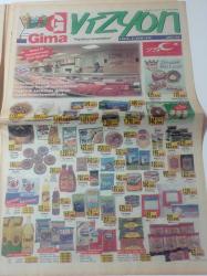 Milliyet Vitrin Gazetesi - 10 Ekim 1998 - Sayı 98 - Bir Defilenin Perde Arkası - Oyuncu Ve Sunucu İclal Aydın - İyi Şarap İştah Açıyor - Manken Selin Toktay- Meltem Cumbul - Ünlü Top Model Carlo Buruni