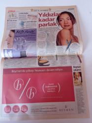 Milliyet Vitrin Gazetesi - 22 Aralık 2001 - Ece Erken Herkesten Dudak İstiyorum - Hazır Kart 2002 Takvimi - Tarkan Fotoğrafı - Çam Ağacından Kutu - Yves Rocher - Flormar