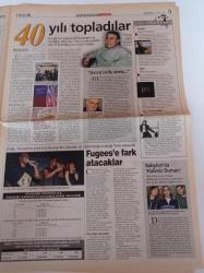 Milliyet Cumartesi Gazetesi - 3 Mart 2001 - Penelope Cruz Fotoğrafı - Ciguli - Tarık Akan - Yonca Evcimik - Futbol Okunuyor - Meg Ryan - Russel Crowe