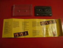 NEŞE KARABÖCEK*YAM YAM*ESKİ BANDROL KASET