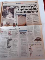 Milliyet Pazar Gazetesi - 25 Ağustos 2002 - Trabzonspor'un Güney Koreli Futbolcusu Lee Eul Yong Fotoğrafı - Rus Pop Grubu Tatu'yu Lezbiyen İmajı Ünlü Yaptı - Gülben Ergen - Yılmaz Erdoğan - Sibel Can