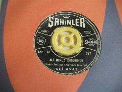 37 - ALİ AVAZ - Ali dokuz doğuruyor - Ali para peşinde