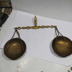 P70----DEKORATİF PİRİNÇ TERAZİ