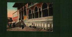 Constantinople Fontaine das Abluition de la Mosquee Valide / İstanbul Valide Camii Abdest Çeşmeleri - Constantinople Cour et Fontaine de la Mosquee Bayazid / Bayezid Camii Avlusu ve Çeşmesi