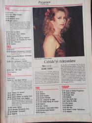 Güneş Ekran Dergisi - 13 Ekim 1990 - Sibel Can - Hakan Ural - Erdal Özyağcılar - Ayşe Sarıkaya - Hale Soygazi - Sylvester Stallone - Elvis Presley -