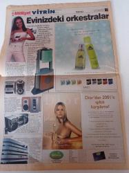 Milliyet Vitrin Gazetesi - 23 Aralık 2000 - Sayı 213 - Manken Ceylan Saner Ve Evren Özgürbüz Fotoğrafı - Bim 2000 Yılı Market Fiyatları - Taş Plak - Eğlence Kıbrıs'ta