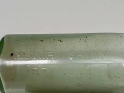 Antika Nadir Porselen Mandal Kapaklı Münir ŞAHİN Eczacılık İlaç Şişesi