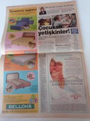 Milliyet Pazar Gazetesi - 21 Nisan 2002 - Mahsun Kırmızıgül Fotoğrafı- Jenga Turnuvası - Çocuklar Duymasın Dizisi - Pınar Altuğ - İlber Ortaylı