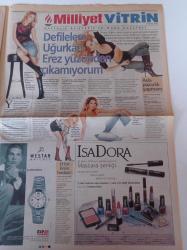 Milliyet Cumartesi Gazetesi - 26 Ekim 2002 - Bülent Eczacıbaşı Fotoğrafı - Kemal Derviş - Recep Tayyip Erdoğan - Deniz Baykal - Recai Kutan - Sandra Bullock