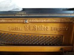 EDUARD SEILER BERLIN DUVAR PİYANOSU (UPRIGHT PİANO)  ÇOK İYİ DURUMDA AKORDU DA TAMAM ÇOK BÜYÜK BİR ŞANS ALICI İÇİN