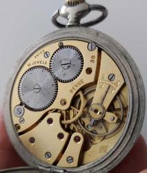 İSVİÇRE REVUE MARKA ORİJİNAL ANTİK KURMALI MUHTEŞEM BAKIMLI PORSELEN KADRAN BEYAZ KADRAN AKTİF CEP SAATİ R1E1V1U ÇOK NADİR