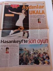 Milliyet 2000 Gazetesi - Hülya Avşar Perşembe Geceleri Evde Yasin Okurum - Sil Baştan Sibel Can - Harvard'dan Sanal Davet - Deniz Akkaya Erdal Acar Beni Dövmedi