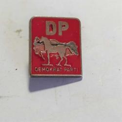 Antika - R57---TYF TÜRKİYE YELKEN FEDERASYONU ESKİ MİNELİ İĞNELİ ROZET - kitantik - kitaLog