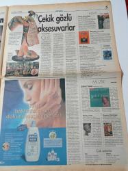 Milliyet Vitrin Gazetesi - 20 Mart 1999 - Sayı 121 - Haber Spikeri Didem Aslan Fotoğrafı - Makyajsız Çıplak Gibiyim- Japon Hint Savaşı - Motor Keyfi - Yakışıklı Çıtır İş Başında