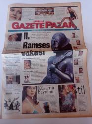 Milliyet Gazete Pazar - 28 Mart 1999 - Sayı 112 - Külotlu Çorap Erotizmi - Ebru Şallı -  Tan Sağtürk - Şebnem Özinal - Tayfun Talipoğlu