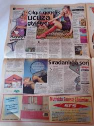 Milliyet Vitrin Gazetesi - 25 Ağustos 2001 - Sayı 248 - Skechers Türkiye'ye Geliyor - Beko'nun Toz Canavarı - Hiperaktif Bira Troy Dark- Manken Hatice Şendil Fotoğrafı - Hayalet Çamaşırlar