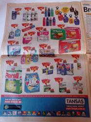 Milliyet Vitrin Gazetesi - 25 Ağustos 2001 - Sayı 248 - Skechers Türkiye'ye Geliyor - Beko'nun Toz Canavarı - Hiperaktif Bira Troy Dark- Manken Hatice Şendil Fotoğrafı - Hayalet Çamaşırlar