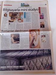 Milliyet Gazete Pazar - 18 Temmuz 1999 -  Sayı 128 - Didem Uzel Fotoğrafı - Topuklu Futbol - Genç Avrupa Bize Bakıyor - Denizde By Night