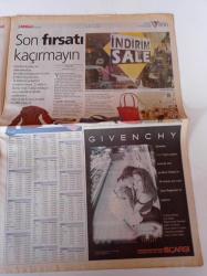 Milliyet Vitrin Gazetesi - 9 Eylül 2000 - Sayı 198 - Prag'da Tarihi Yaşayın - Erberk Ajans - Manken Sadiye Erik Ve Aybars Başaran Fotoğrafı - Meksika'nın Tadı - Portekiz Türküleri - Dulce Pontes