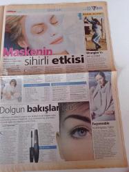 Milliyet Vitrin Gazetesi - 9 Eylül 2000 - Sayı 198 - Prag'da Tarihi Yaşayın - Erberk Ajans - Manken Sadiye Erik Ve Aybars Başaran Fotoğrafı - Meksika'nın Tadı - Portekiz Türküleri - Dulce Pontes