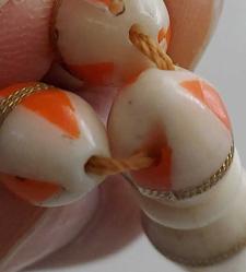 OSMANLI SON DÖNEM MORS BALIĞI DİŞİ ÜSTÜNE MERCAN İŞLEME SİMLİ KAKMALI ALTIN KAPLAMA SARMAL BÜYÜK USTALIKLI MUHTEŞEM TESPİH AA1R1R PEK ÇIKMAZ