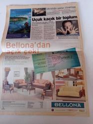 Milliyet Pazar Gazetesi - 28 Eylül 2003 - Ezel Akay Fotoğrafı - TV Seyircisi Tiyatroya Gidecek - Shakespeare - Meltem Cumbul - Mehmet Ali Alabora - Zeynep Fadıllıoğlu