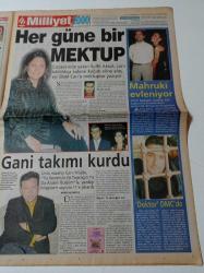 Milliyet 2000 Gazetesi - 24 Kasım 2000 - Kim Bassinger Fotoğrafı - Berna Laçin - Nilüfer'in Can Dostu- Hülya Koçyiğit - Barış Manço Anma Töreni