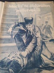 Yıllarboyu Tarih Dergisi - Eylül 1978 - Harem yolunda bir cariye - Meclis'te öldürülen milletvekili - Bir Rum sarrafa teslim edilen padişah hazinesi - Tamburi Ali Efendi - Midhat Sertoğlu - Munir Sirer - İmralı yolunda 14 ölüm yolcusu - İstanbul'u sevenler birleşiyor - Kosova cehennemi - NATO ile 27 yıl -