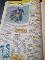 Milliyet Oscar Tv Dergisi - 17-23 Nisan - Michelle Preiffer - Taner Dedeoğlu - İstanbul Kulisi - Yeşil Bereliler - Cüneyt Arkın - Şiddet Yılı - Ölüm Oyunu - Kasabanın Cadıları - Uçurtmayı Vurmasınlar - Annemi Trenden nasıl atarım - Adalet Peşinde - Denizlerin Ötesindeki Şehir - Telefondaki Ses - Ölümün Eşiğinde - Kimsesiz Maria -