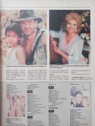 Nokta Dergisi - 11 Kasım 1990 - Mehmet Kutlular - Kulisten haberler - Cezaevinde ölüm - Şehir ve deniz - Milli ve müslüman aile hamlesi - Kadının geleceği - Sandinist İçişleri Bakanı Tomas Borge - Carmen Moravia'nın esrarı - Ali Sürmeli - Yahya Kemal - Ağır sikletin hafif şampiyonu - Türk Ailesi nasıl kurtulur - Meclis hilafeti temsil edebilir -