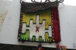 ANTİKA EL DOKUMASI ÇANTA ELDE YAPMA %100 ORJİNAL (YENİ RAF