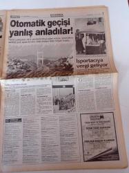 Milliyet 2000 Gazetesi - 1 Mayıs 2000 - Tövbekar Borsacı Gaye Yılmaz Fotoğrafı - Hülya Avşar Kaya Çilingiroğlu'nu Anlattı - Senarist Çizer Galip Tekin - Yağmur Atsız