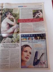 Milliyet Pazar Gazetesi - 10 Ekim 2004 - Ben Teşhirci Değil Nüdistim Makine Mühendisi Muzaffer A. - Beşiktaş Antrenörü Vicente Del Bosque- Orhan Pamuk