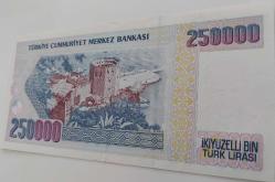 7.EMİSYON 1.TERTİP 250.000 TÜRK LİRASI ORİJİNAL KAĞIT PARA C22339773 ÇİL
