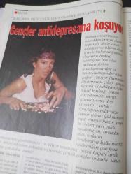 Nokta Dergisi - 23 Mayıs- 5 Haziran 2003 - Dış borcumuza çözüm barter mı ? - Erbakan, AKP'yi bölebir mi ? - Bor, AKP ile CHP'yi nasıl karıştırdı - Gençlik Antidepresana koşuyor - Tek lisan çok ses - Üstün Akmen - Cengiz Güleç - Bülent Erendaç - Baha Çelik - Şükrü Kızılot - Acı insanı diri tutar - Irak konusunda destek istiyoruz - Hükümetin ucuz ilaç dayatması -