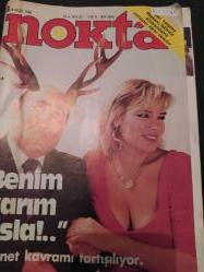 Nokta Dergisi - 18 Eylül 1988 - ihanet tartışılıyor,Kocasını boynuzlardan kadınlar,benim karım asla-Amerikalı kaçak işçiler - MÇP'de itirafçı paniği - Ertuğrul Günay - SHP'nin referandum kampanyası - Bir bankerlik faciası - Avrupa'da 'Güney' geceleri - Şükrü Balcı - Stadyumdaki gaf - Polonya yol ayrımında - Son İmparator'un karısı - Moskova Fuarı izlenimleri - Prezervatif tartışması - Refik Erduran - Rakamlarla olimpiyatlar