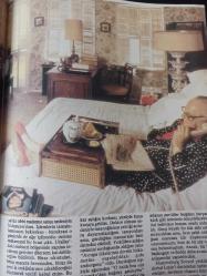 Nokta Dergisi - 24 Nisan 1988 - Küçük Emrah - Bir toplumsal çılgınlığın öyküsü - Vehbi Dinçcan - Sansür ve Muzır Kurulu - Eski milletvekilleri KİT'lerde - ABD diplomasisi ve uyuşturucu - Ortaköy'de kültürel çatışma - Tatil tartışması - Psikiyatri kabuk değiştiriyor - Sadık Özben - Futbolda tehlike belirtileri - Taşar, Duna'ya ateş püskürüyor - 82 Anayasası'na elveda -