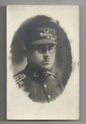 ARKASI OSMANLICA YAZILI CEVAT BEY İSİMLİ POLİS-ASKER FOTOĞRAFI...