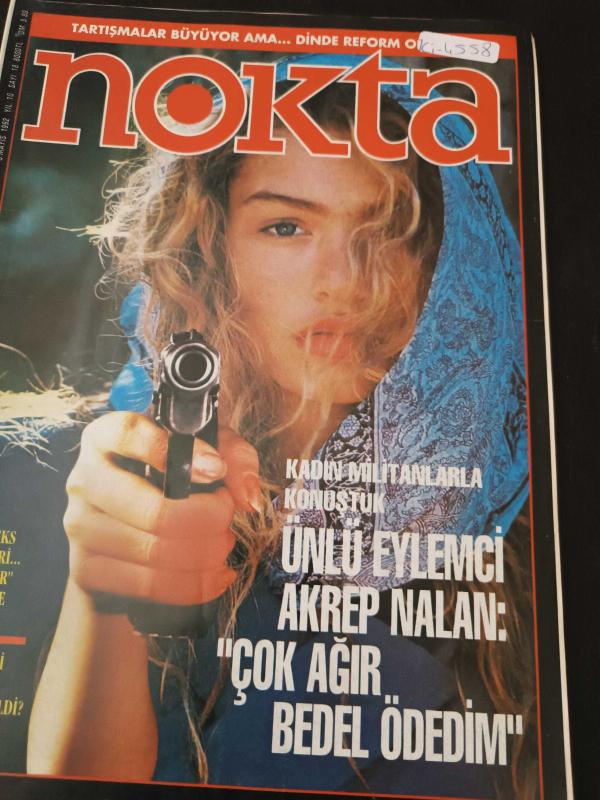 Nokta Dergisi - 3 Mayıs 1992 - Kadirizm ve Erotizm - Reform değil içtihad - Punk'un Yaratıcısı - Tele Orgazm - Semra Özal İstifa - Ve Terör kadını yarattı - Kırat arpalığı sevdi - Ahu Tuğba - Hülya Işıl - Demirel frene bastı - Gözler hamam kurnalarında - 