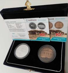 2020 TBMM'NİN AÇILIŞININ 100.YILI ANISINA DARPHANE BASKISI GÜMÜŞ 20 TÜRK LİRASI VE BRONZ 2,5 TÜRK LİRASI ORİJİNAL KUTUSUNDA SERTİFİKALI ÇİL 1RR2DD NADİRDİR