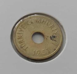 1951 DELİKLİ 1 BİR KURUŞ ORİJİNAL MADENİ PİRİNÇ ÇİLALTI BBB2Y1