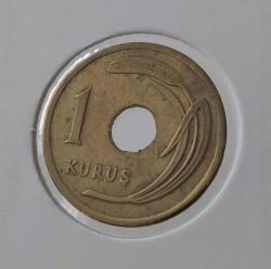 1951 DELİKLİ 1 BİR KURUŞ ORİJİNAL MADENİ PİRİNÇ ÇİLALTI BBB2Y1