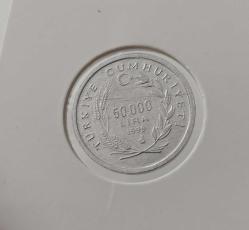 1999 FAO XXI.YÜZYIL GIDA GÜVENLİĞİ İBARELİ ALÜMİNYUM 50.000 LİRA HATIRA PARASI XX1Y3 ÇİL