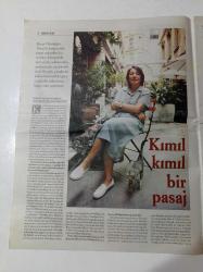 Cumhuriyet Dergi Gazetesi - 25 Ağustos 2003 - Sayı 909 - Kraliçe Nefertiti Bulundu Mu- Genlerinize Göre Yiyip İçin - 30 Yıl Sonra Uçuş Korkusu Ve Erica Jong - Bir Sinema Ustası Erica Jong