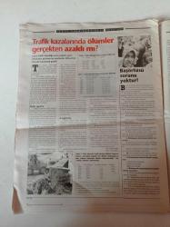 Cumhuriyet Bilim Teknik Gazetesi - 30 Ağustos 2003 - Sayı 858 - Annelik Dünden Bugüne Nasıl Değişti -Güneşlenmemek Kanser Nedeni - Obezlik Alzheimer Riskini Artırabilir - Uyku Saatini Belirleyen Gen - Dünyanın En Görkemli Ağacı İstanbul'da Keşfedildi