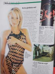 Tempo Dergisi - 21-27 Ekim 1999 - Green Card almanın yolları - Havuzdan gelen melek: Estella - Amatör ruhlu kan sporu - Tanrı'nın pırıltısı - Baharat kızla oto röportaj - Güzel, ihtiraslı, akıllı - Yine bir miras hikayesi - Denizler üstünde 20 bin fersah - Balkanlar'da motor sesleri - Hazır beton iki kat dayanıklı - Bedenin değil, ruhun gıdası - Tayyarelerden dolar dökülüyor -