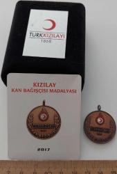 2017 KIZILAY KAN BAĞIŞÇISI BRONZ ORİJİNAL MİNELİ MADALYASI DARPHANE BASKISI SERTİFİKALI ORİJİNAL KUTUSUNDA R1A1A1 ÇOK NADİR PEK ÇIKMAZ