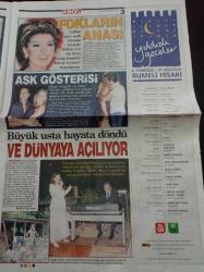 Star Box Gazetesi - 20 Ağustos 2002 - Şarkıcı Çelik İle Buket Saygı'nın Gizli Nikahından İlk Fotoğraflar - Pınar Altuğ - Umut Elçioğlu- Gülben Ergen - Güllük - İasos- Büyük Usta Ergüder Yoldaş - Hülya Avşar