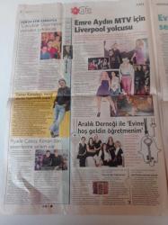 Milliyet Cafe Gazetesi - 13 Ekim 2008 - Bülent Ersoy ve Seda Sayan'ın Vokalisti Şebnem Bal Albüm Çıkardı - Hande Yener Fotoğrafı - Vicdan Bir Nurgül Yeşilçay Filmi Değil - Erden Kıral- Murat Han- Madonna
